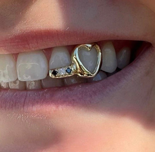 GRILLZ- DIAMOND BAR WITH OPEN HEART
